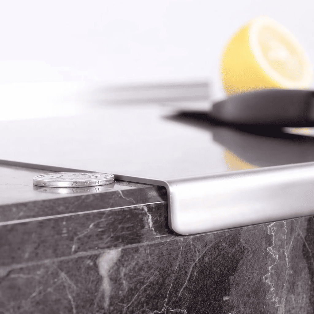 SteelCut™ | The smart choice for a clean kitchen.
