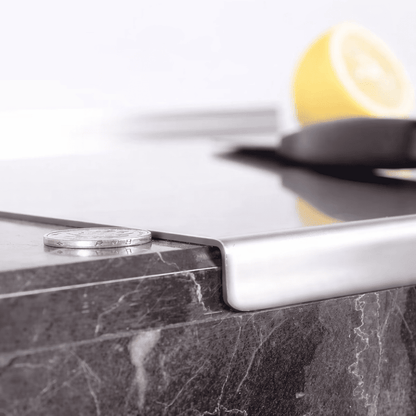 SteelCut™ | The smart choice for a clean kitchen.