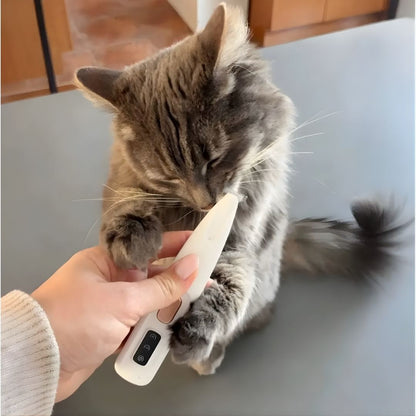FelixTrim™ Protect your cat from dirt and irritation